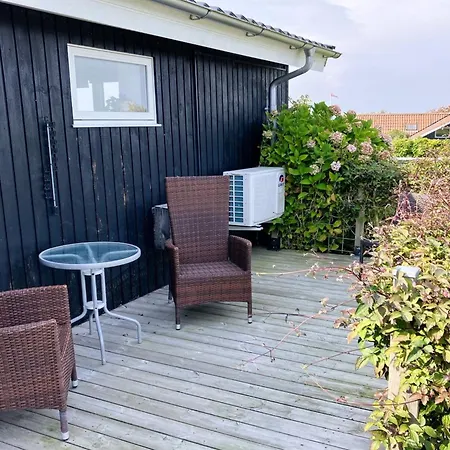 Carlene - 350m From The Sea By Interhome Feriehus